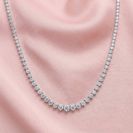 Freydis Ascendant Necklace -  Graduate 3-Prong Diamond Necklace