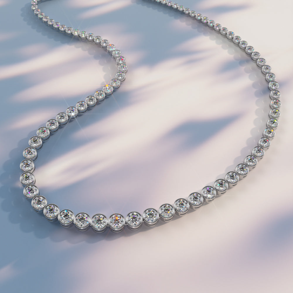 Sigrún’s Embrace – Graduated Diamond Bezel Necklace
