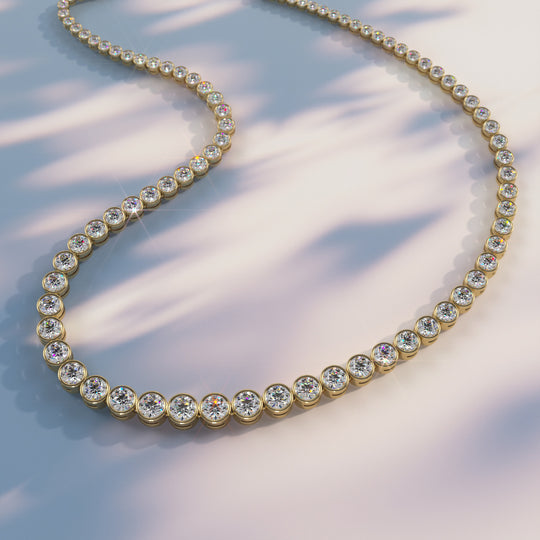 Sigrún’s Embrace – Graduated Diamond Bezel Necklace